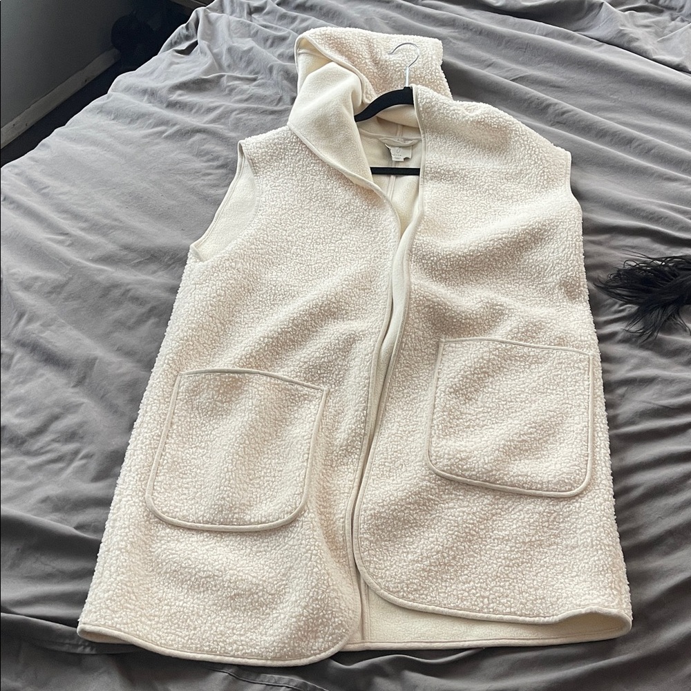 Joie Women's Cream Hooded Sherpa Vest